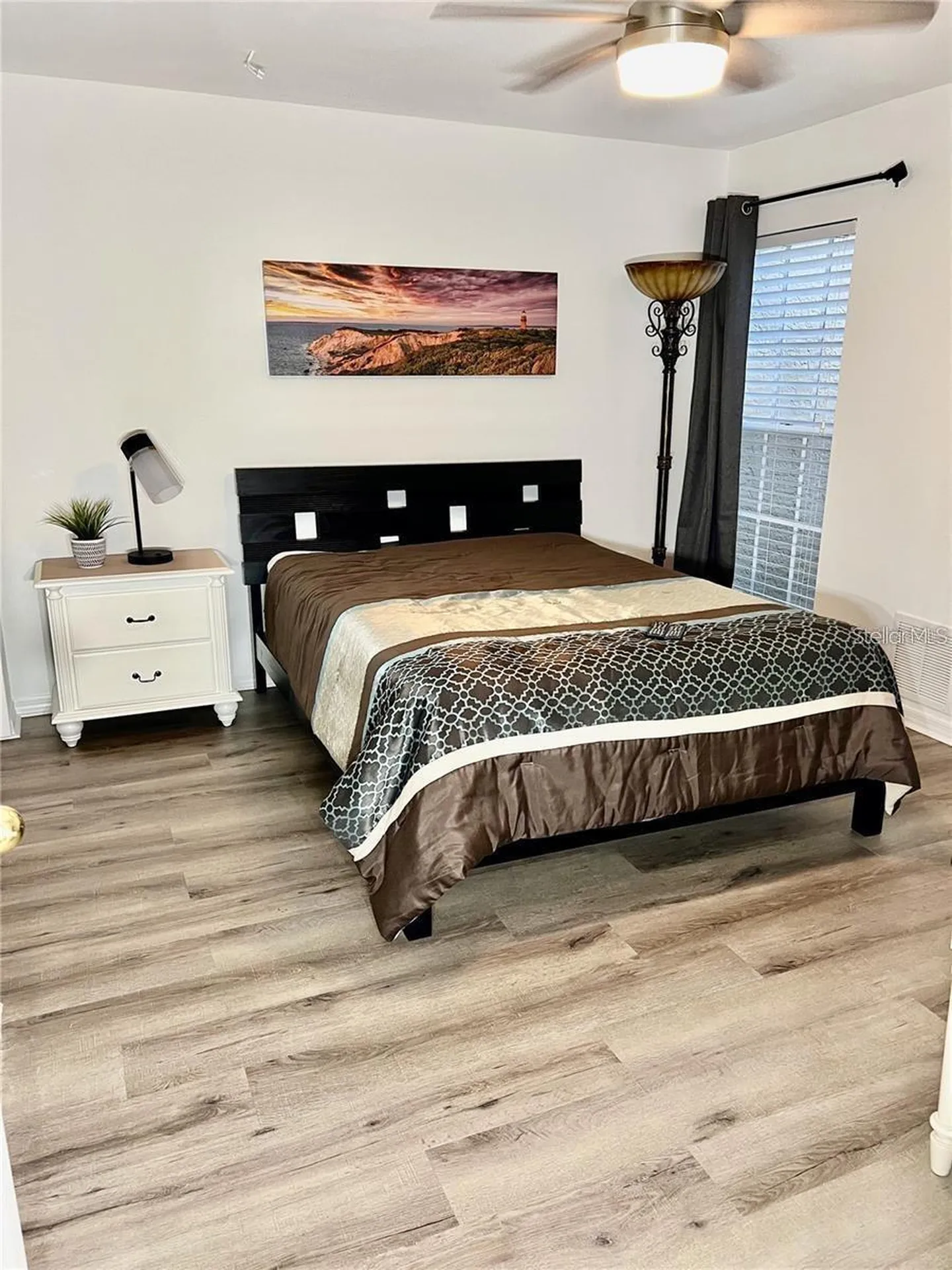 7186 Lakeside Drive Sarasota FL 34243