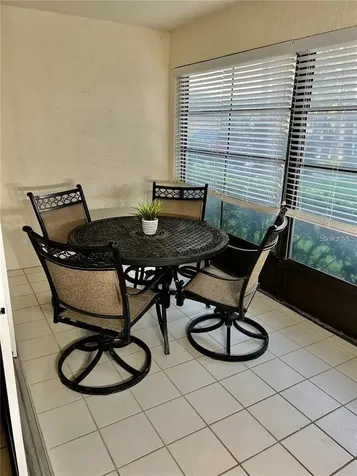 7186 Lakeside Drive Sarasota FL 34243
