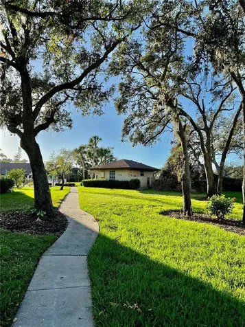 7186 Lakeside Drive Sarasota FL 34243