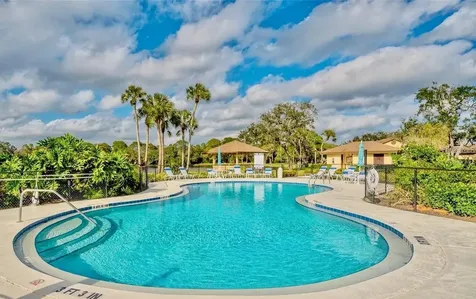 7186 Lakeside Drive Sarasota FL 34243
