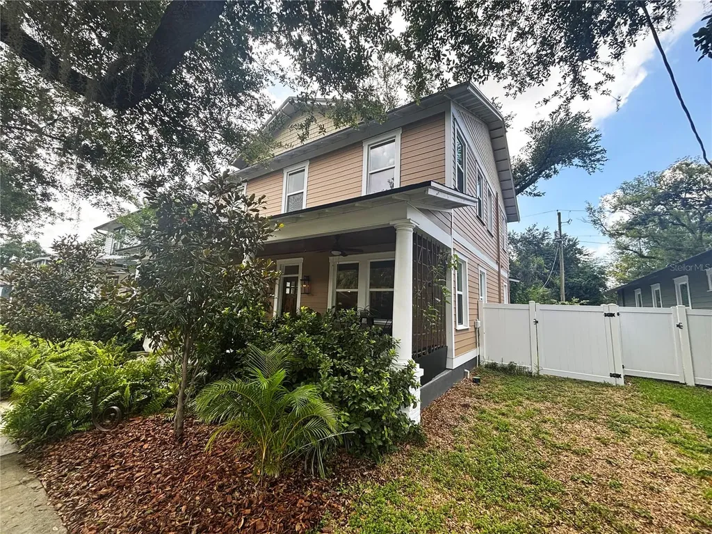 211 E Adalee Street Tampa FL 33603