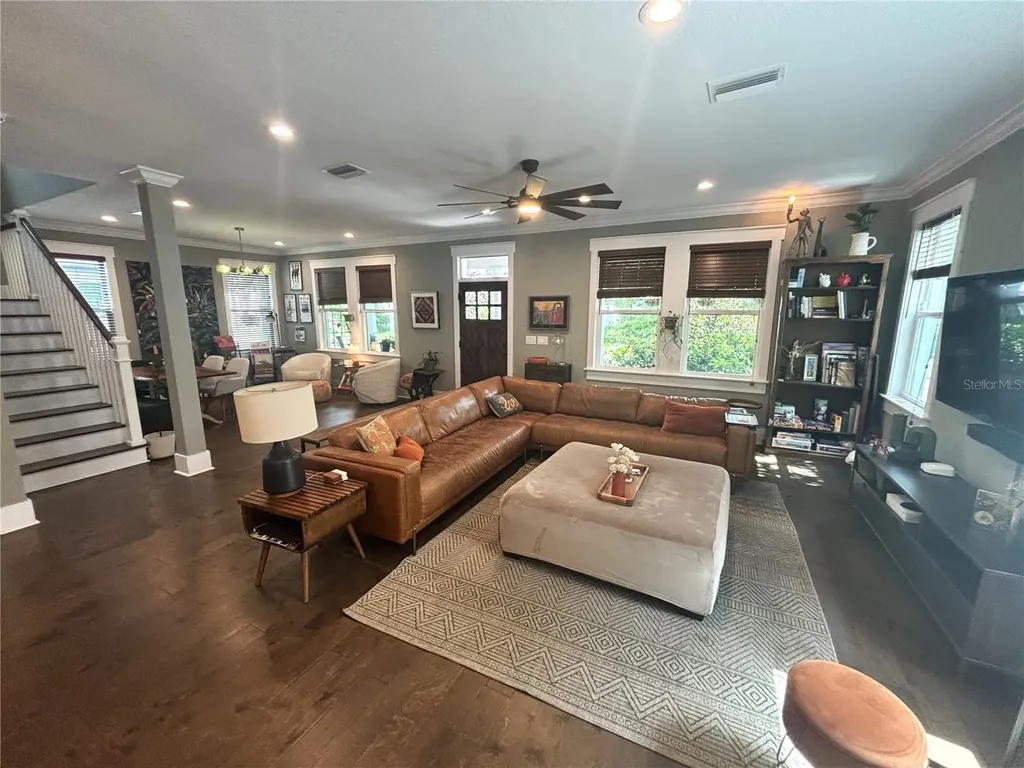 211 E Adalee Street Tampa FL 33603