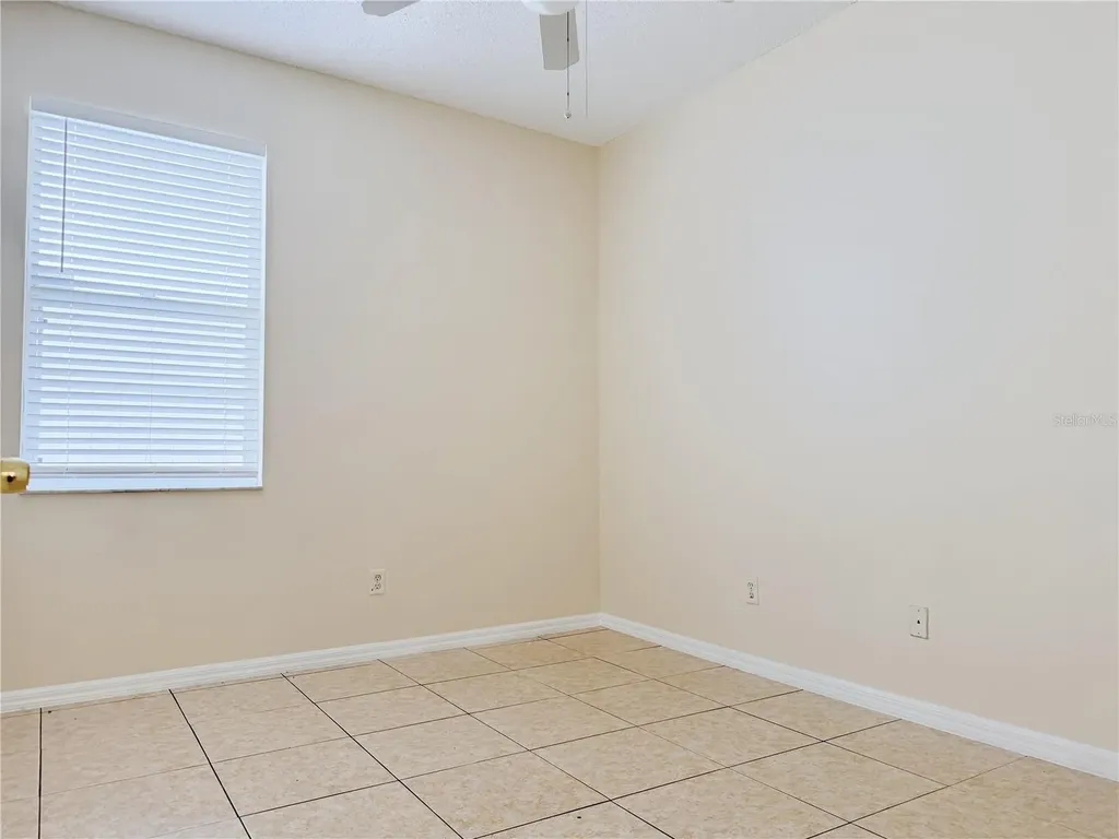 4932 Bellthorn Drive Orlando FL 32837