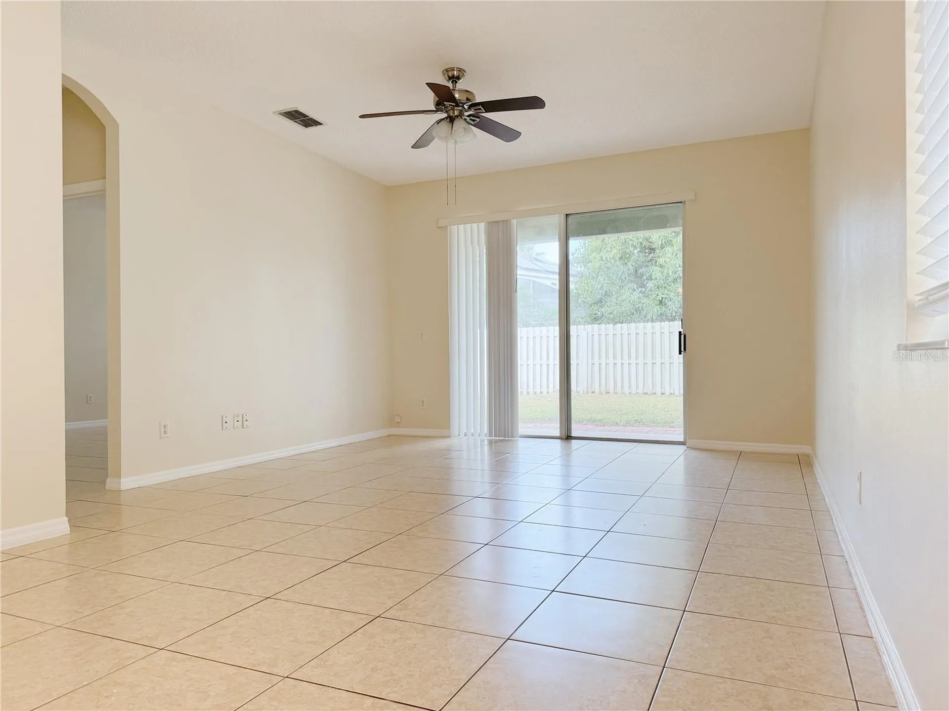 4932 Bellthorn Drive Orlando FL 32837