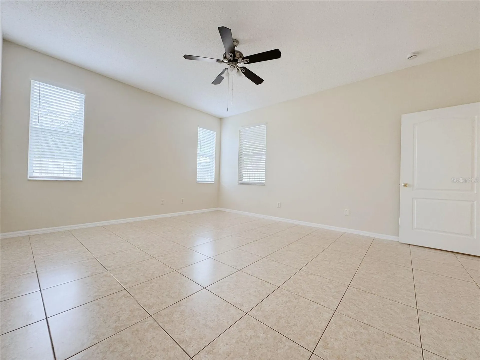 4932 Bellthorn Drive Orlando FL 32837