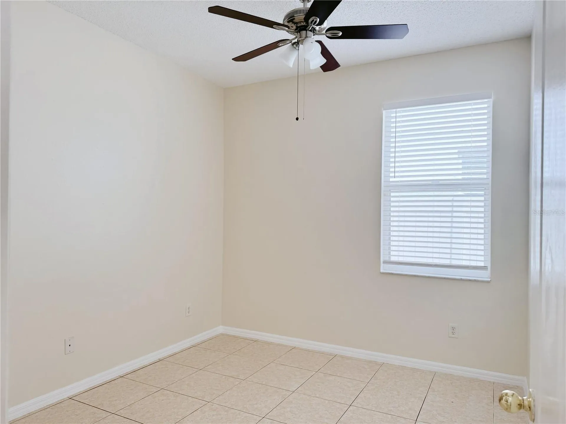 4932 Bellthorn Drive Orlando FL 32837