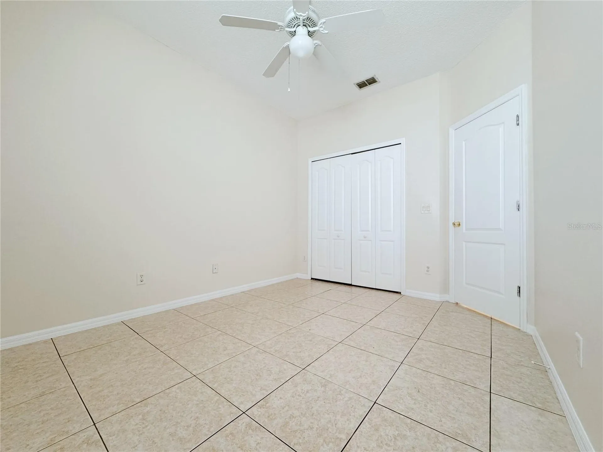 4932 Bellthorn Drive Orlando FL 32837