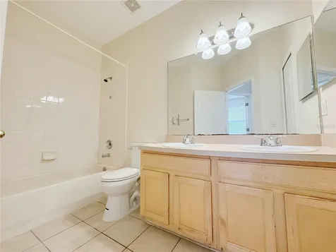 4932 Bellthorn Drive Orlando FL 32837
