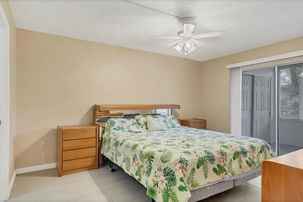3532 Lake Bayshore Drive Bradenton FL 34205