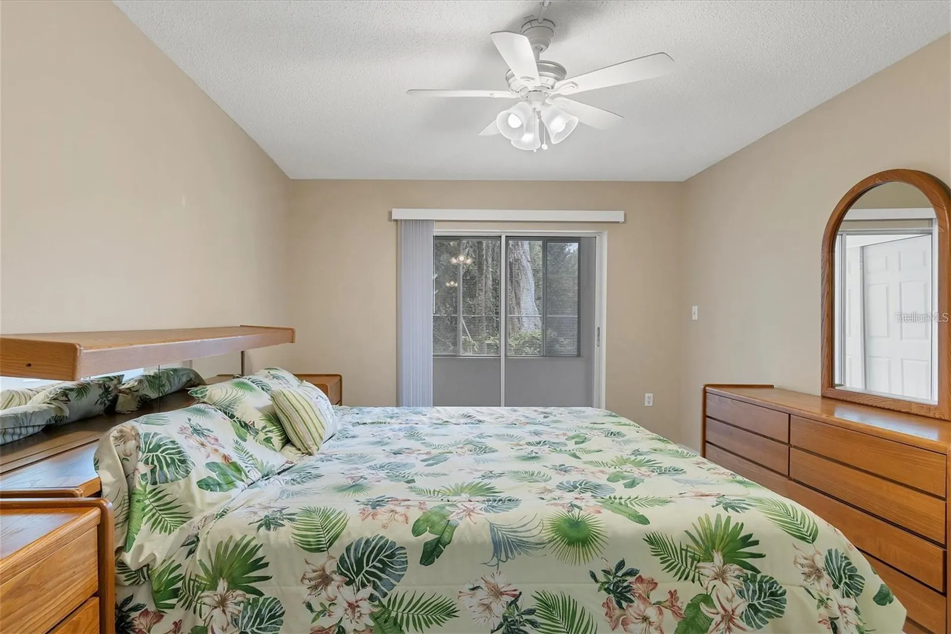 3532 Lake Bayshore Drive Bradenton FL 34205