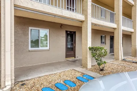 3532 Lake Bayshore Drive Bradenton FL 34205