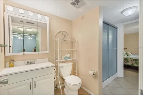 3532 Lake Bayshore Drive Bradenton FL 34205