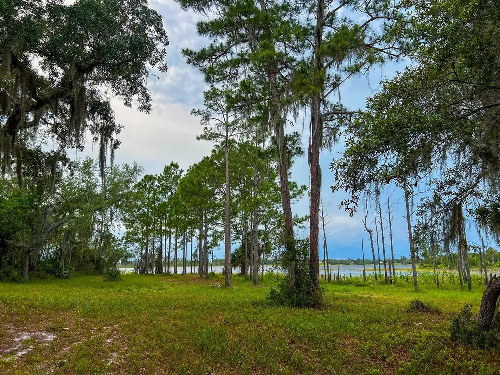 2332 Mitchell Island Road Deltona FL 32738