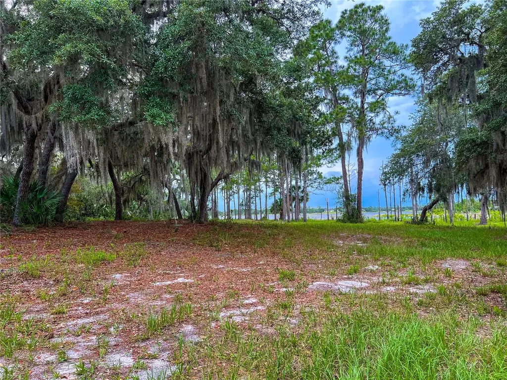 2332 Mitchell Island Road Deltona FL 32738
