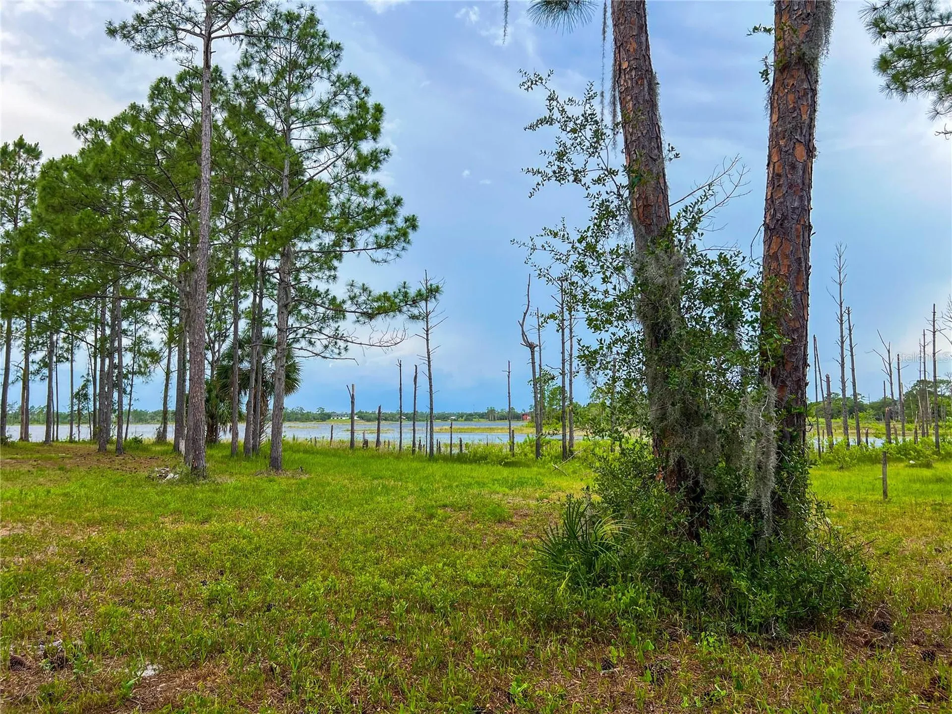 2332 Mitchell Island Road Deltona FL 32738
