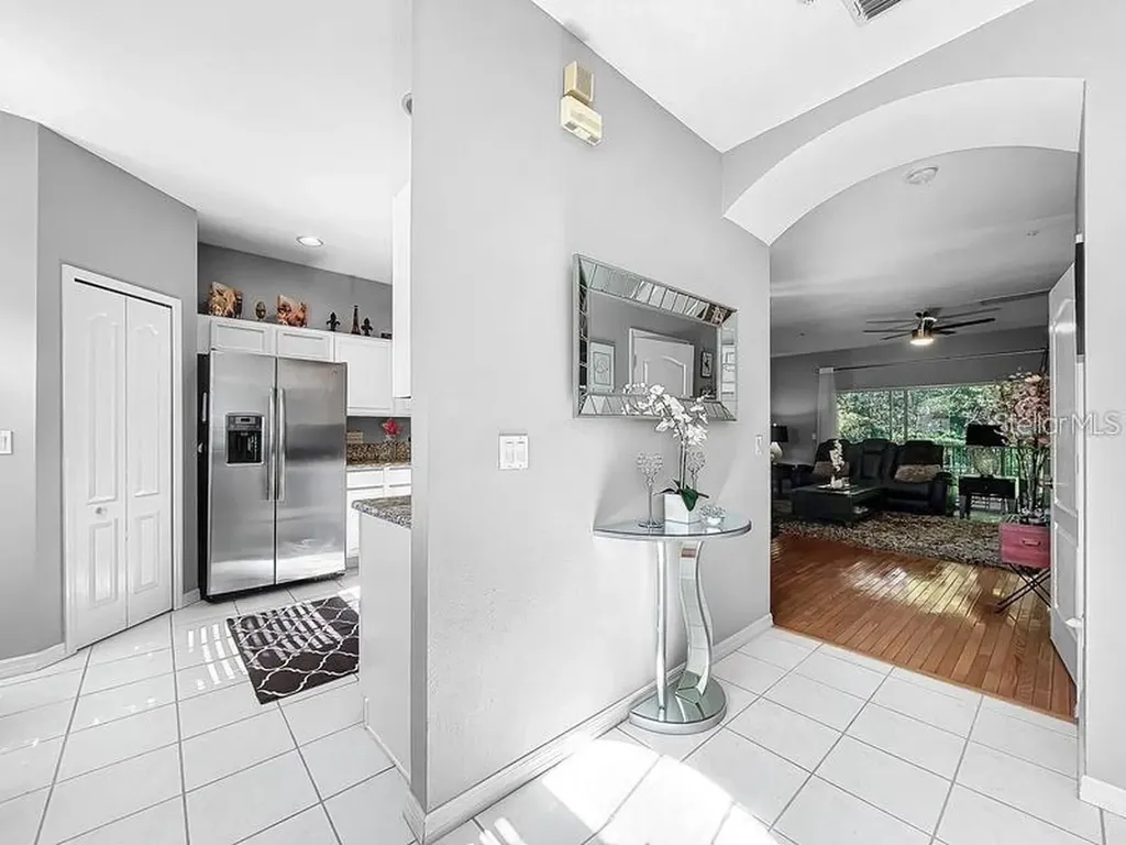 14 Seagrape Circle Clearwater FL 33759
