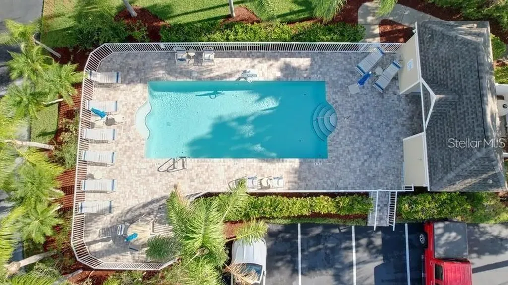 14 Seagrape Circle Clearwater FL 33759