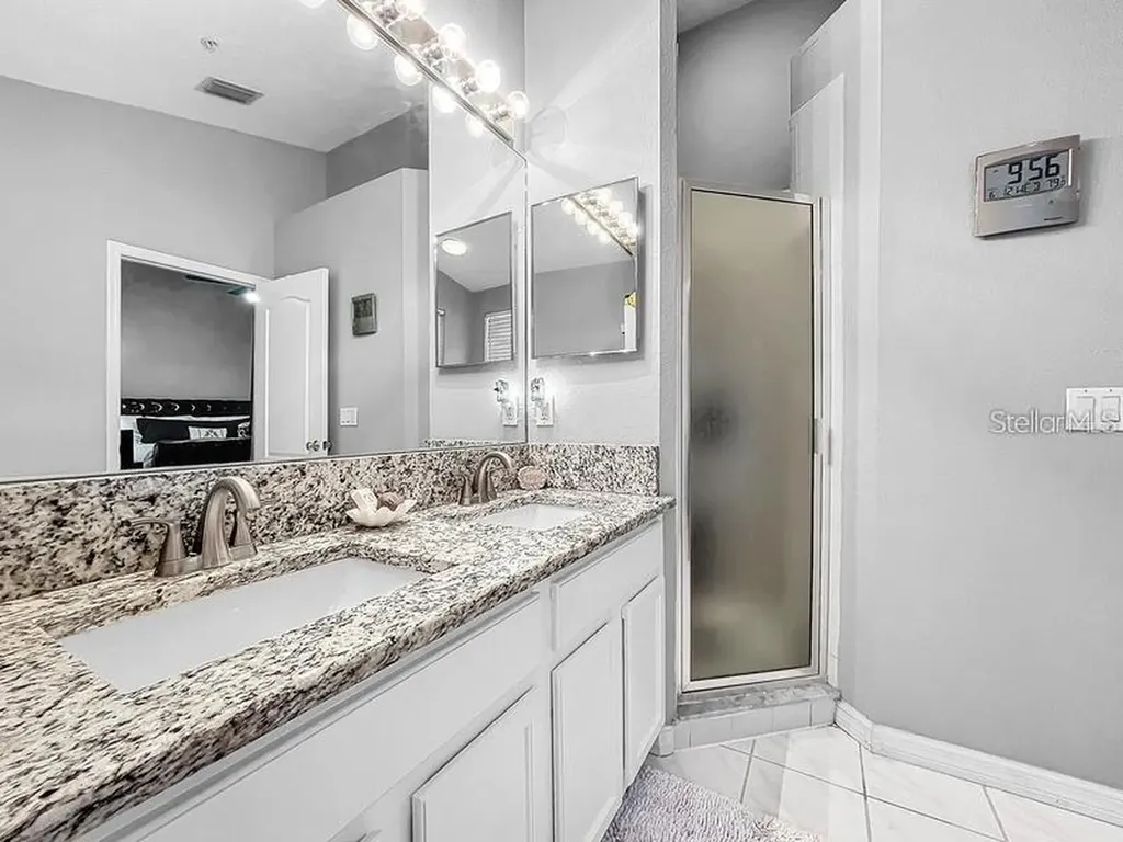 14 Seagrape Circle Clearwater FL 33759