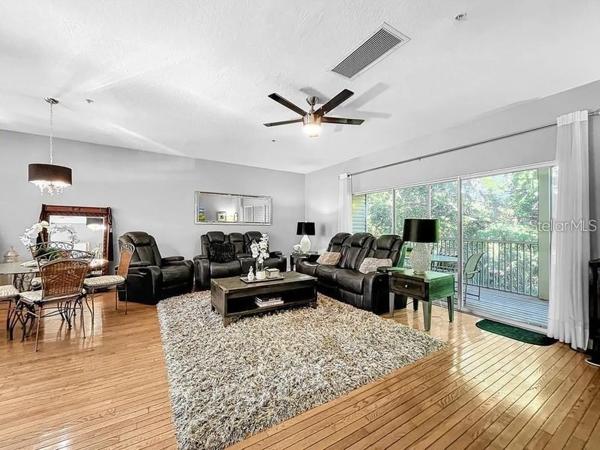 14 Seagrape Circle Clearwater FL 33759