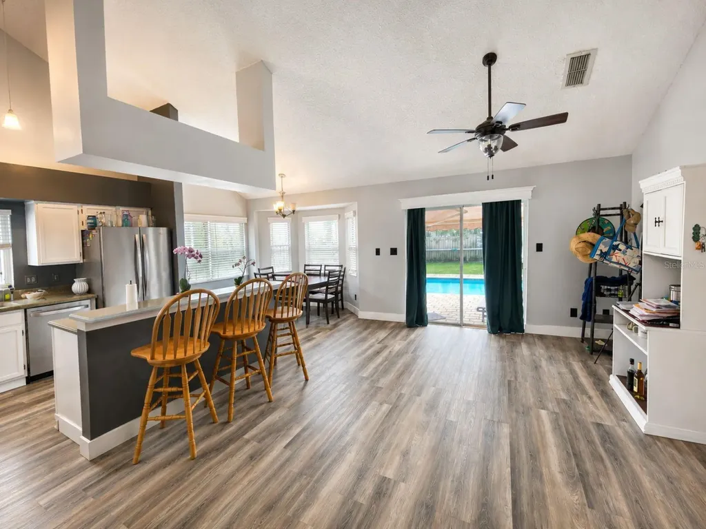 14641 Quail Trail Circle Orlando FL 32837
