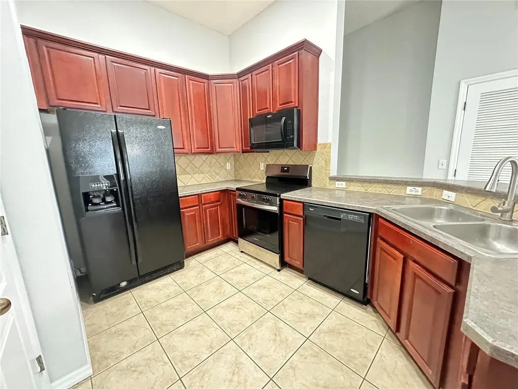 6768 Breezy Palm Drive Riverview FL 33578