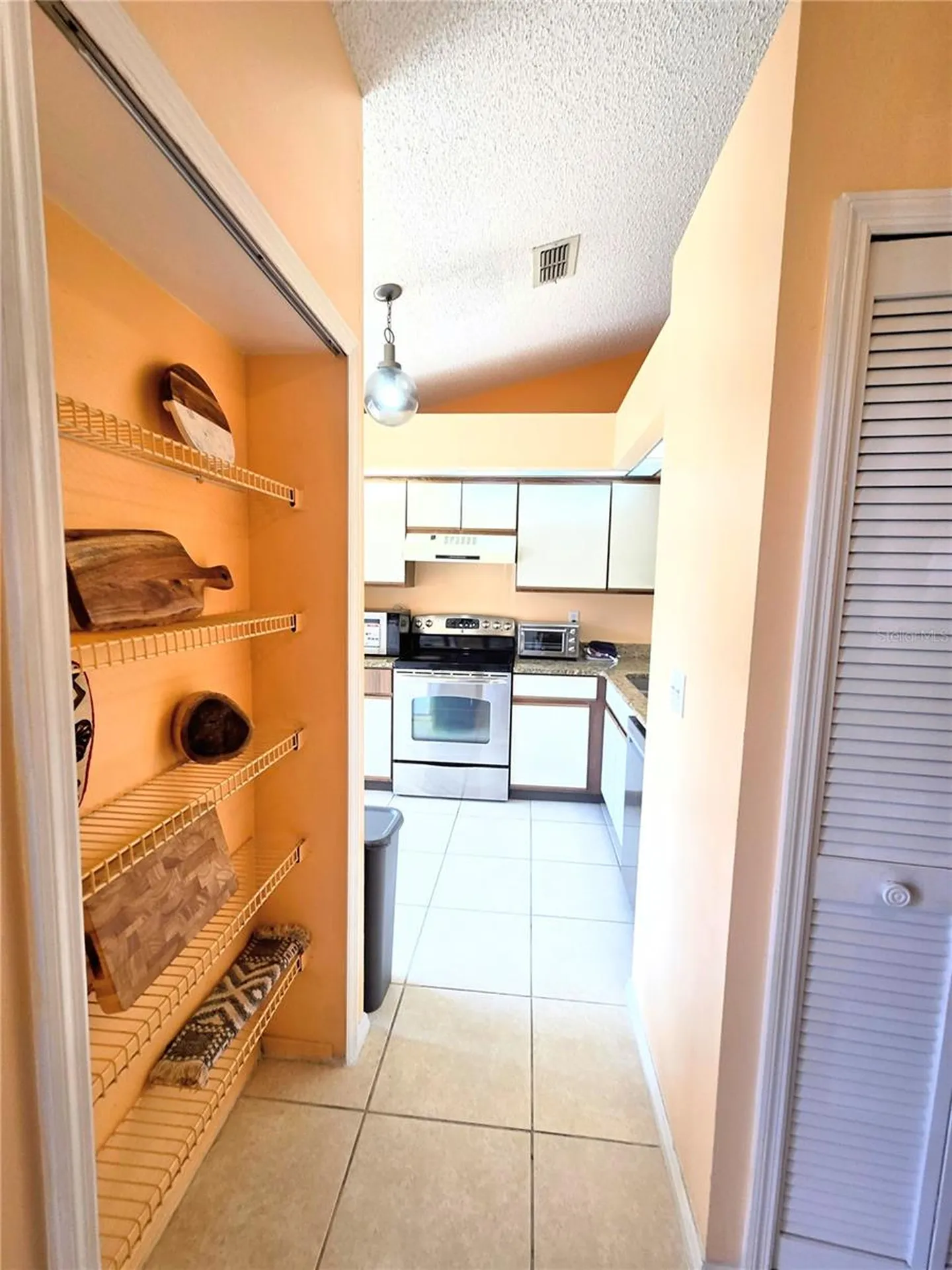 3194 Sandy Shore Lane Kissimmee FL 34743