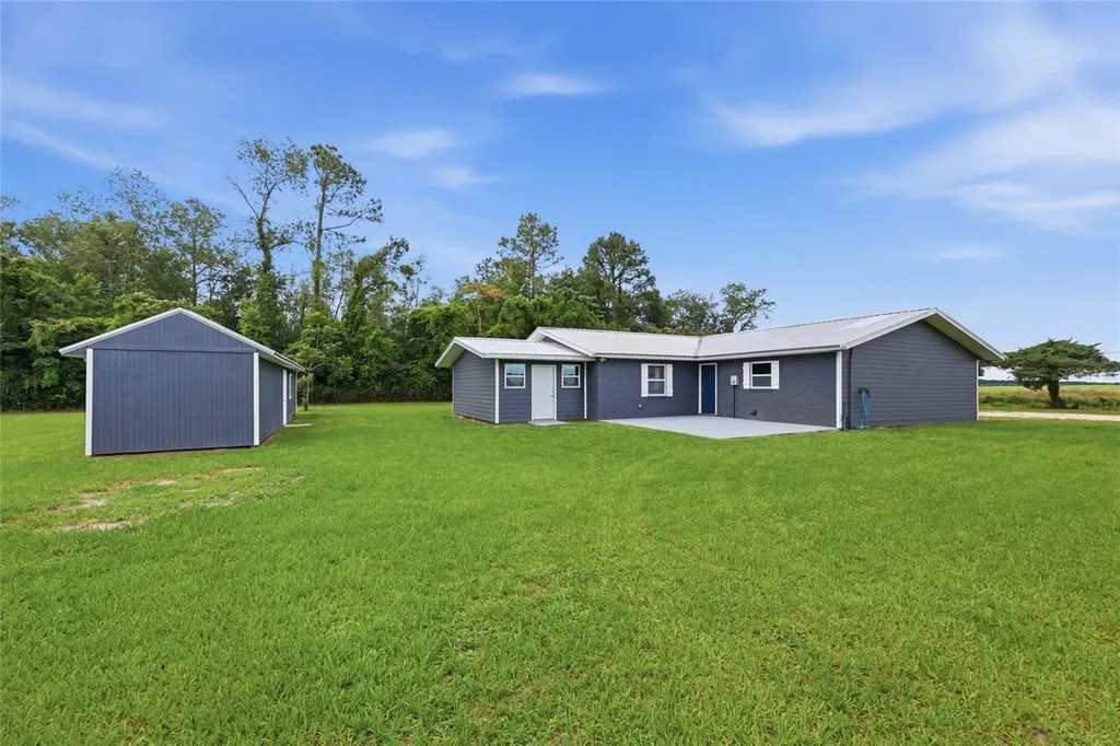 12471 SW Tustenuggee Avenue Fort White FL 32038