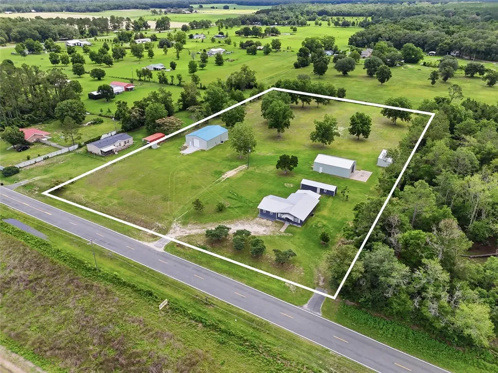 12471 SW Tustenuggee Avenue Fort White FL 32038