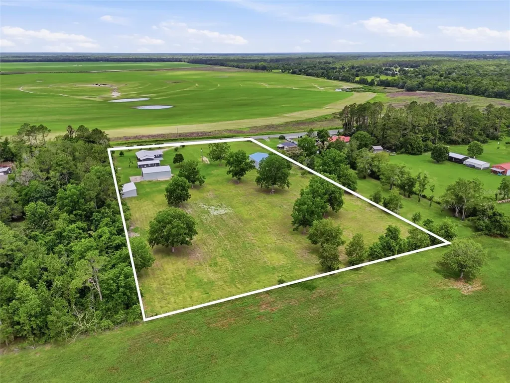 12471 SW Tustenuggee Avenue Fort White FL 32038