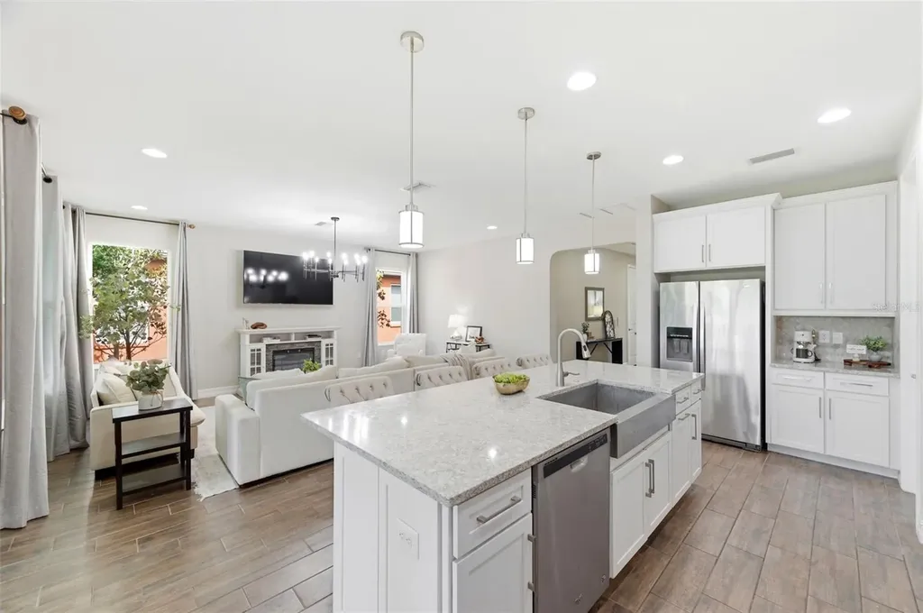28930 Revaro Lane Wesley Chapel FL 33543