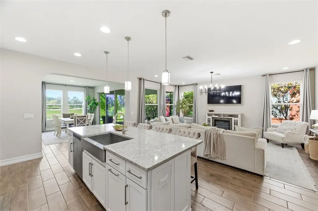 28930 Revaro Lane Wesley Chapel FL 33543