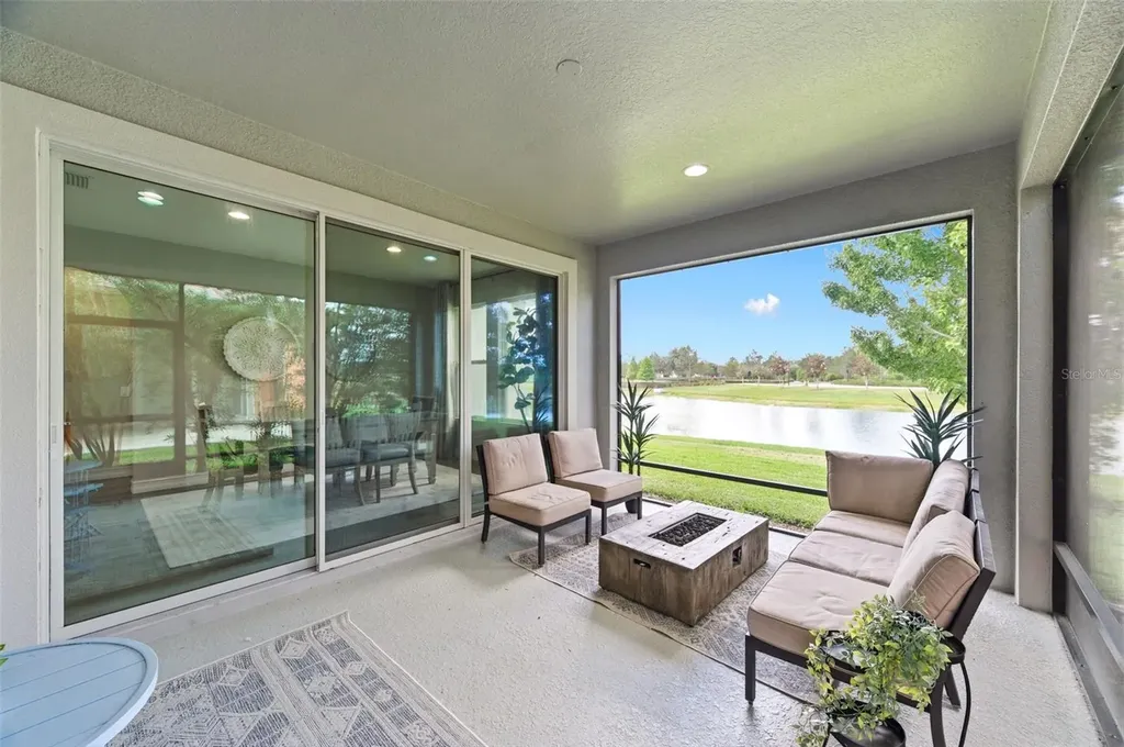 28930 Revaro Lane Wesley Chapel FL 33543