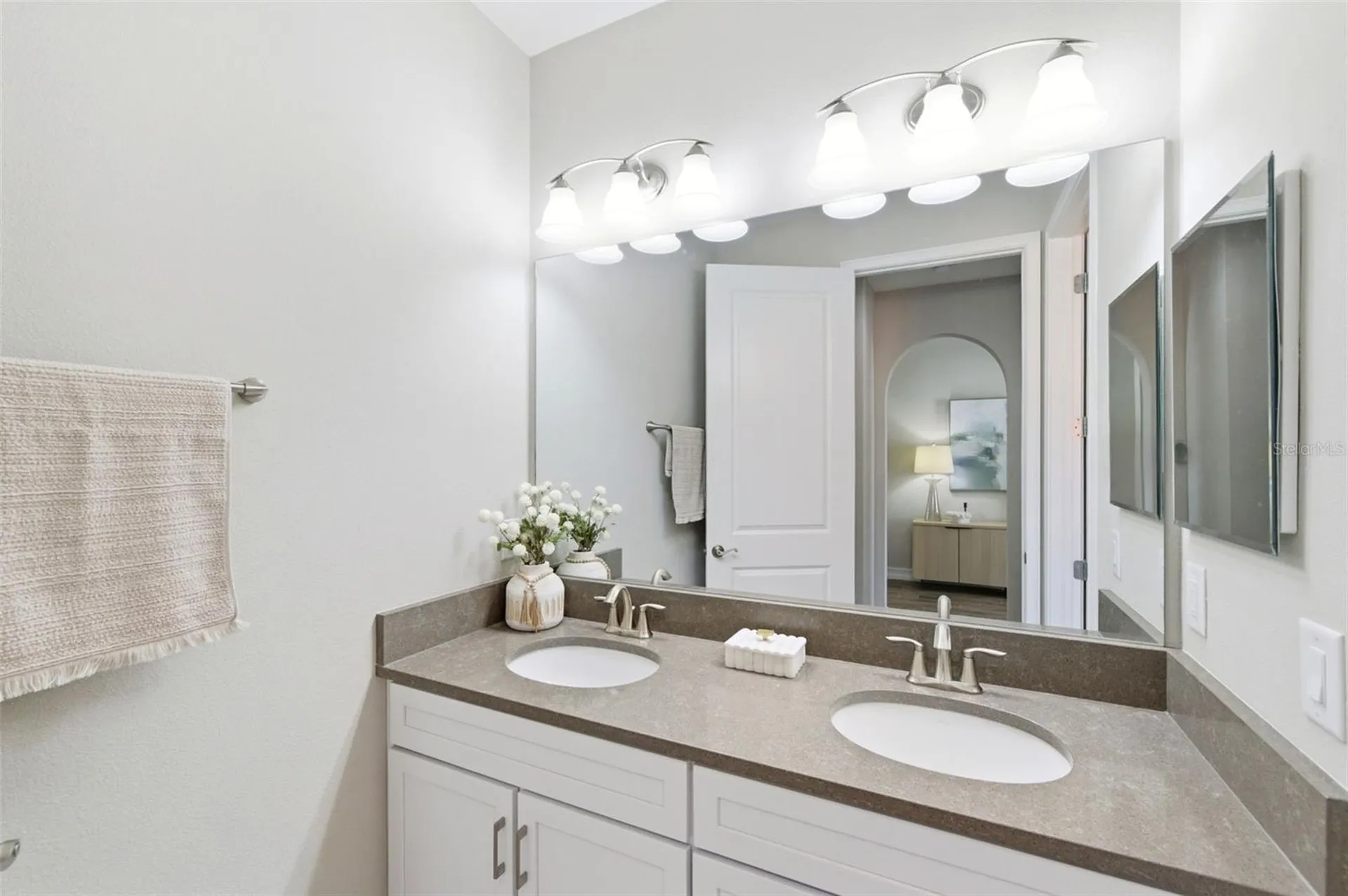 28930 Revaro Lane Wesley Chapel FL 33543