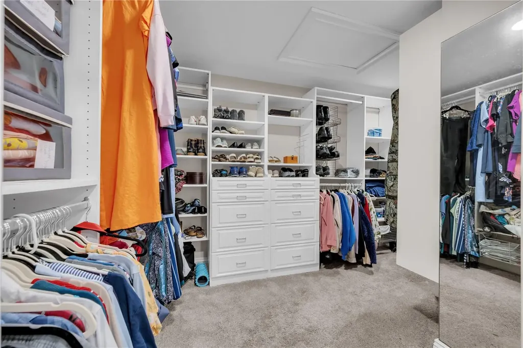 6606 Glencoe Drive Tampa FL 33617