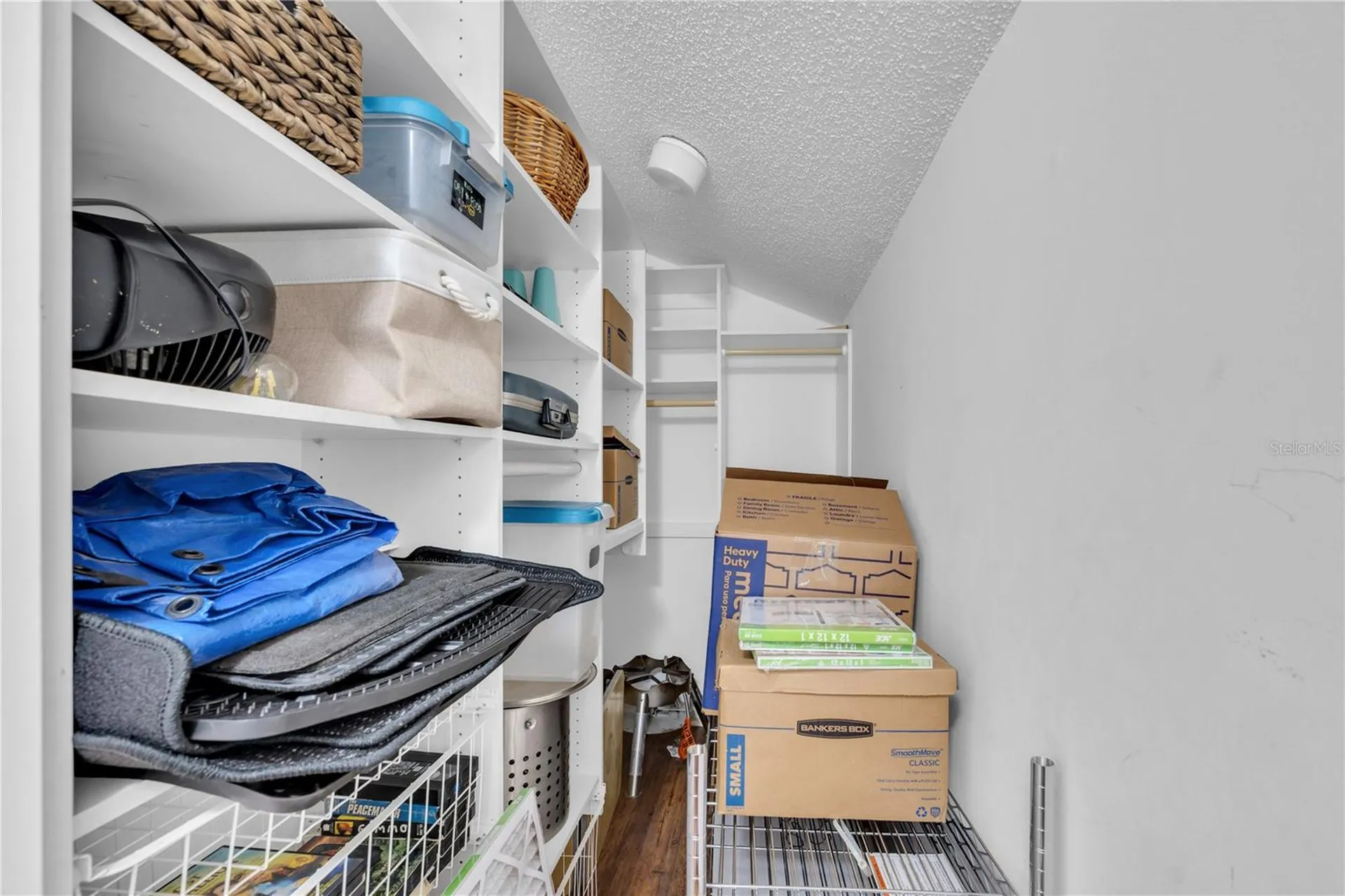 6606 Glencoe Drive Tampa FL 33617