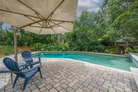6606 Glencoe Drive Tampa FL 33617