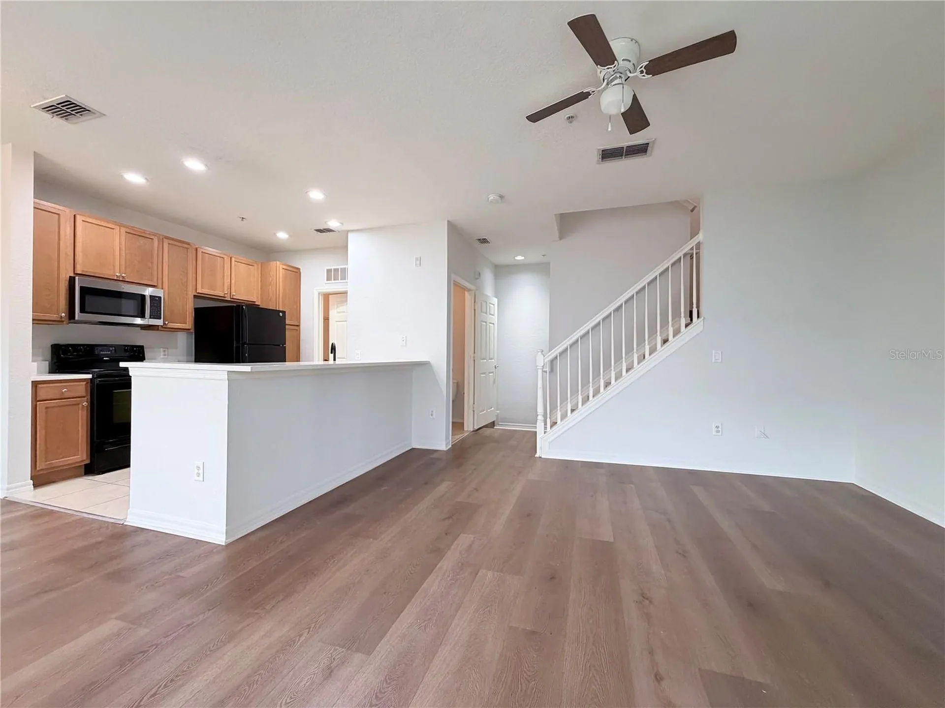 2334 Grand Central Parkway Orlando FL 32839