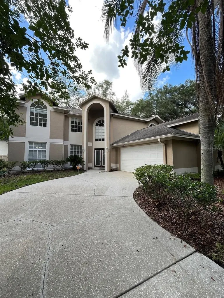 9318 Heritage Oak Court Tampa FL 33647