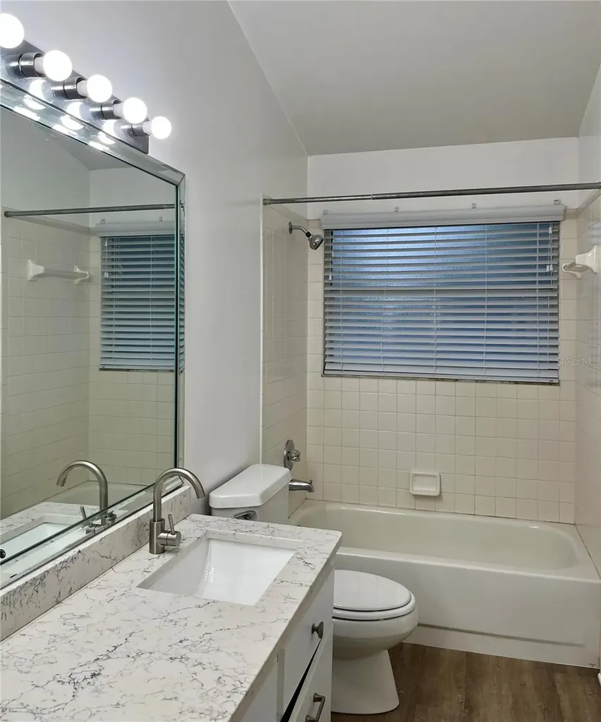 9318 Heritage Oak Court Tampa FL 33647