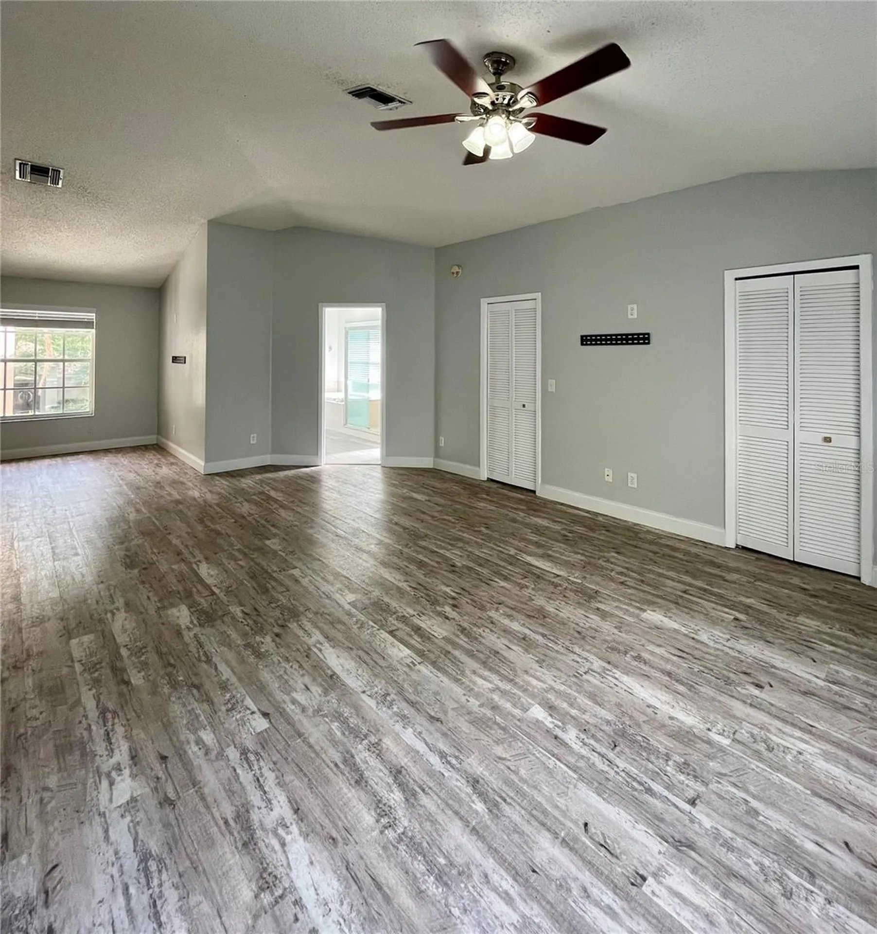 9318 Heritage Oak Court Tampa FL 33647