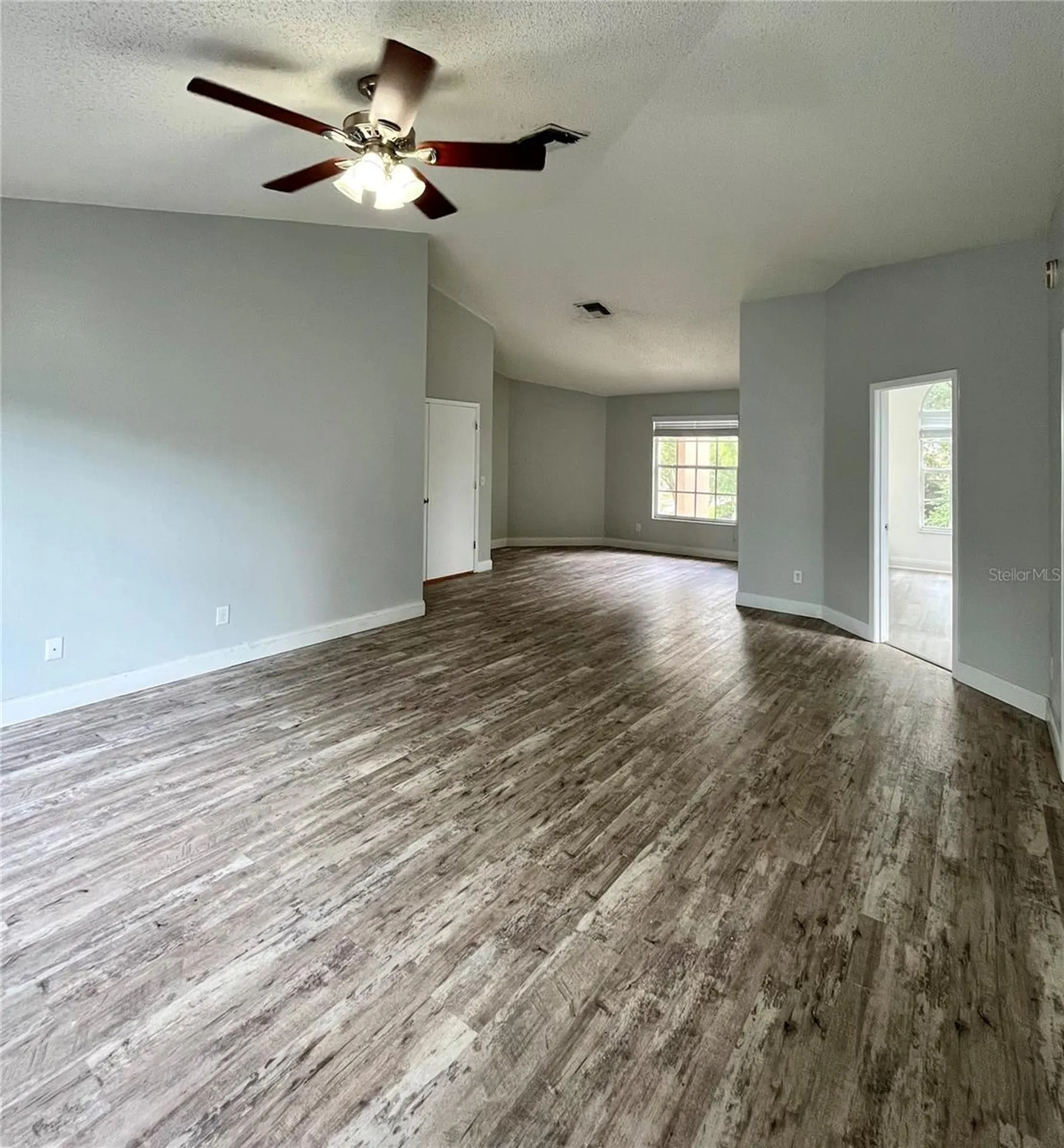 9318 Heritage Oak Court Tampa FL 33647