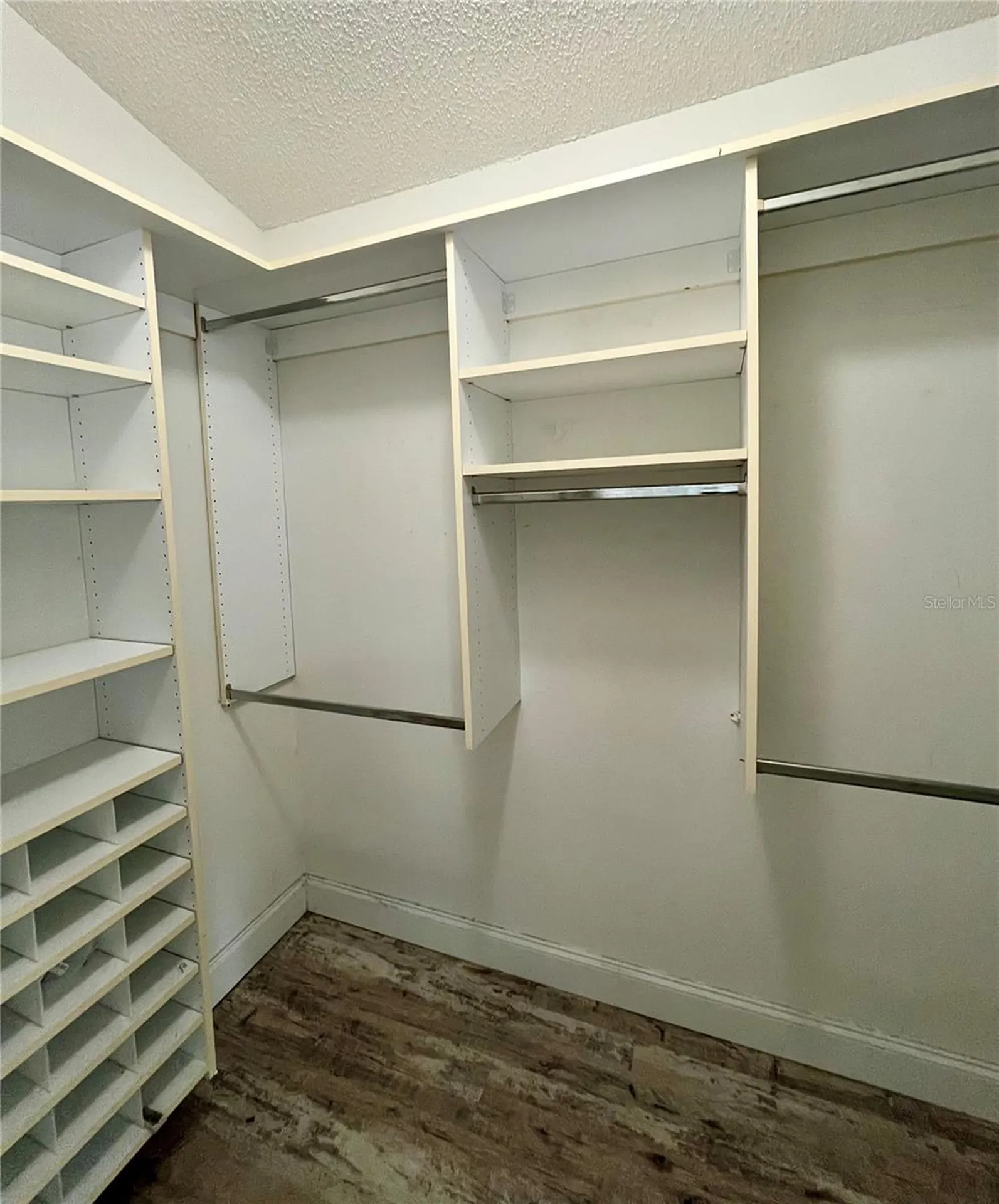 9318 Heritage Oak Court Tampa FL 33647