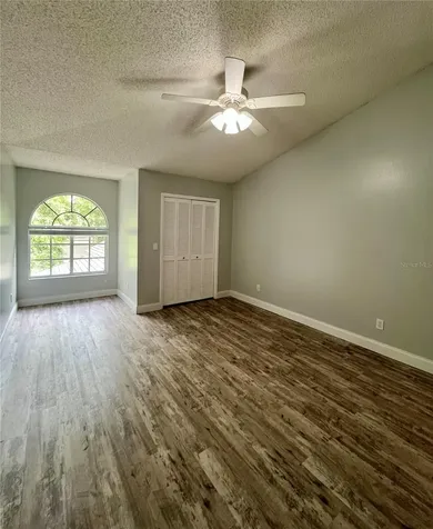 9318 Heritage Oak Court Tampa FL 33647