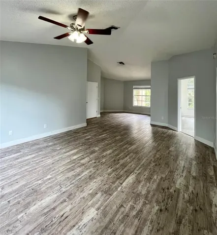 9318 Heritage Oak Court Tampa FL 33647