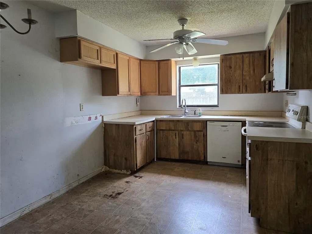13553 SE 39th Terrace Summerfield FL 34491