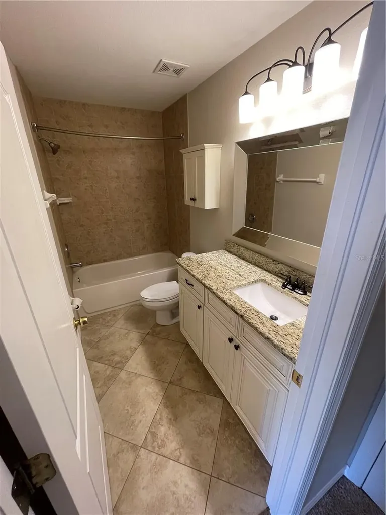 11219 Cedar Hollow Lane Tampa FL 33618