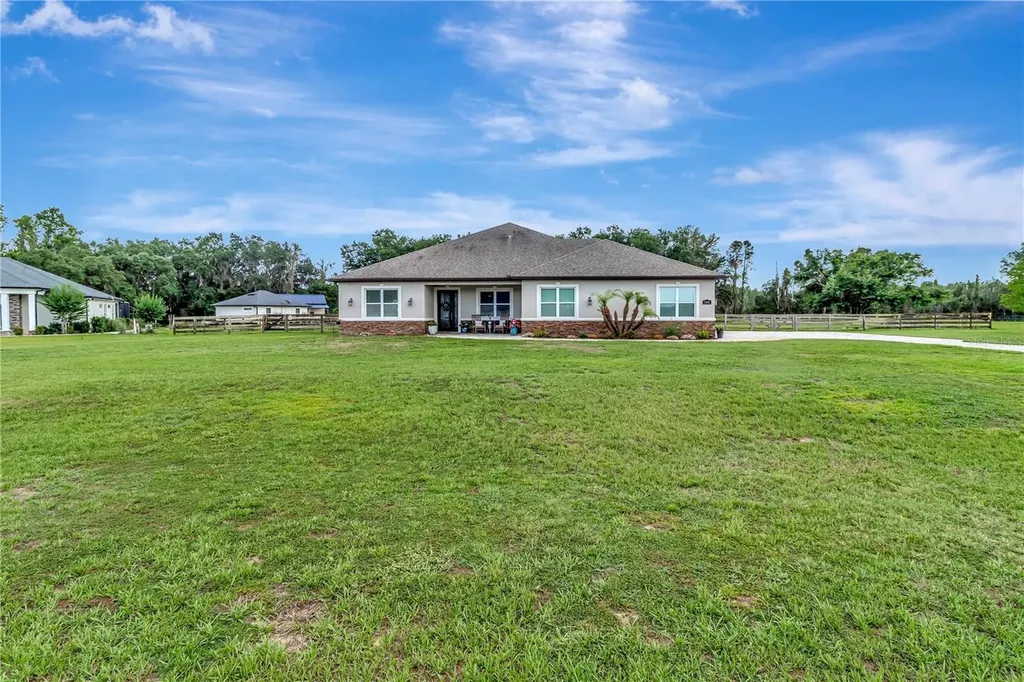 5020 Lakeshore Ranch Road Groveland FL 34736