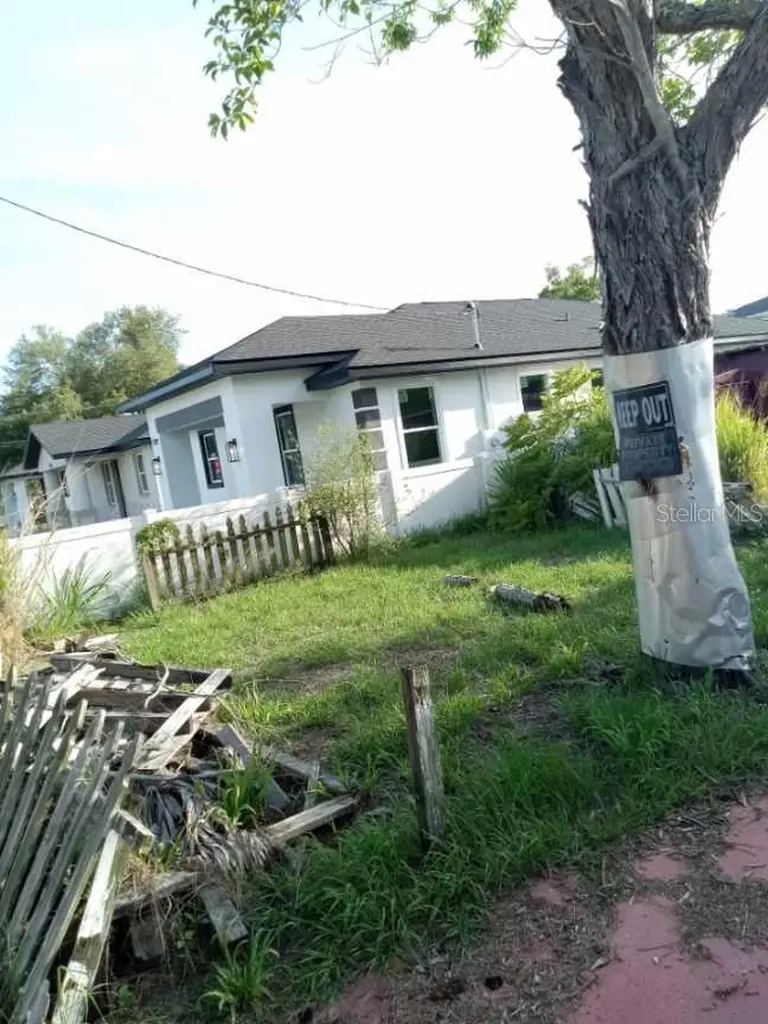 1123 29th Street S St Petersburg FL 33712