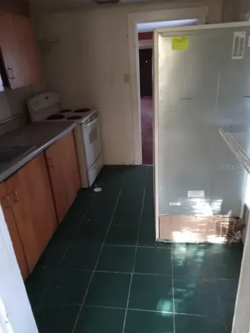 1123 29th Street S St Petersburg FL 33712