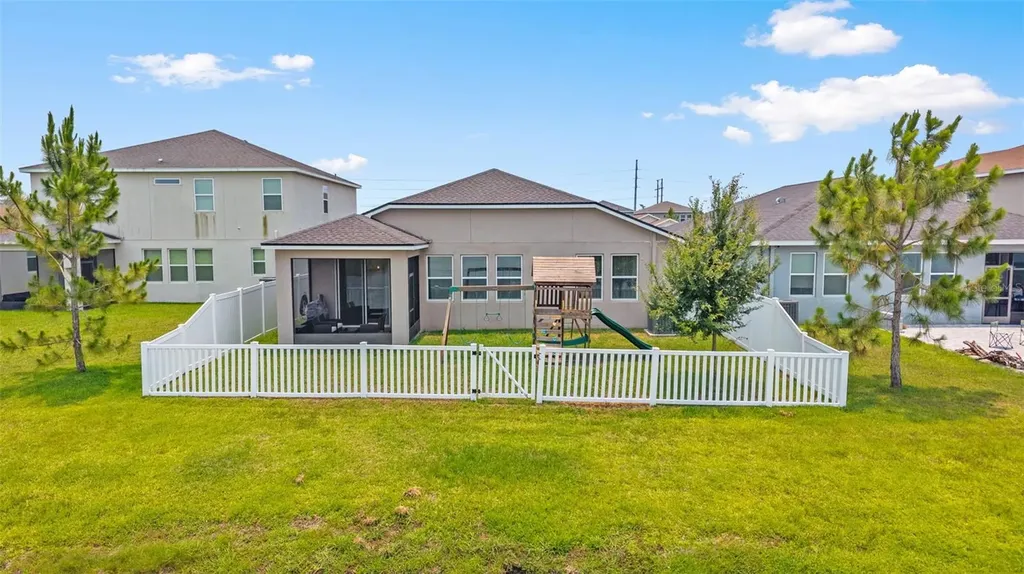 11832 Clare Hill Avenue Riverview FL 33579